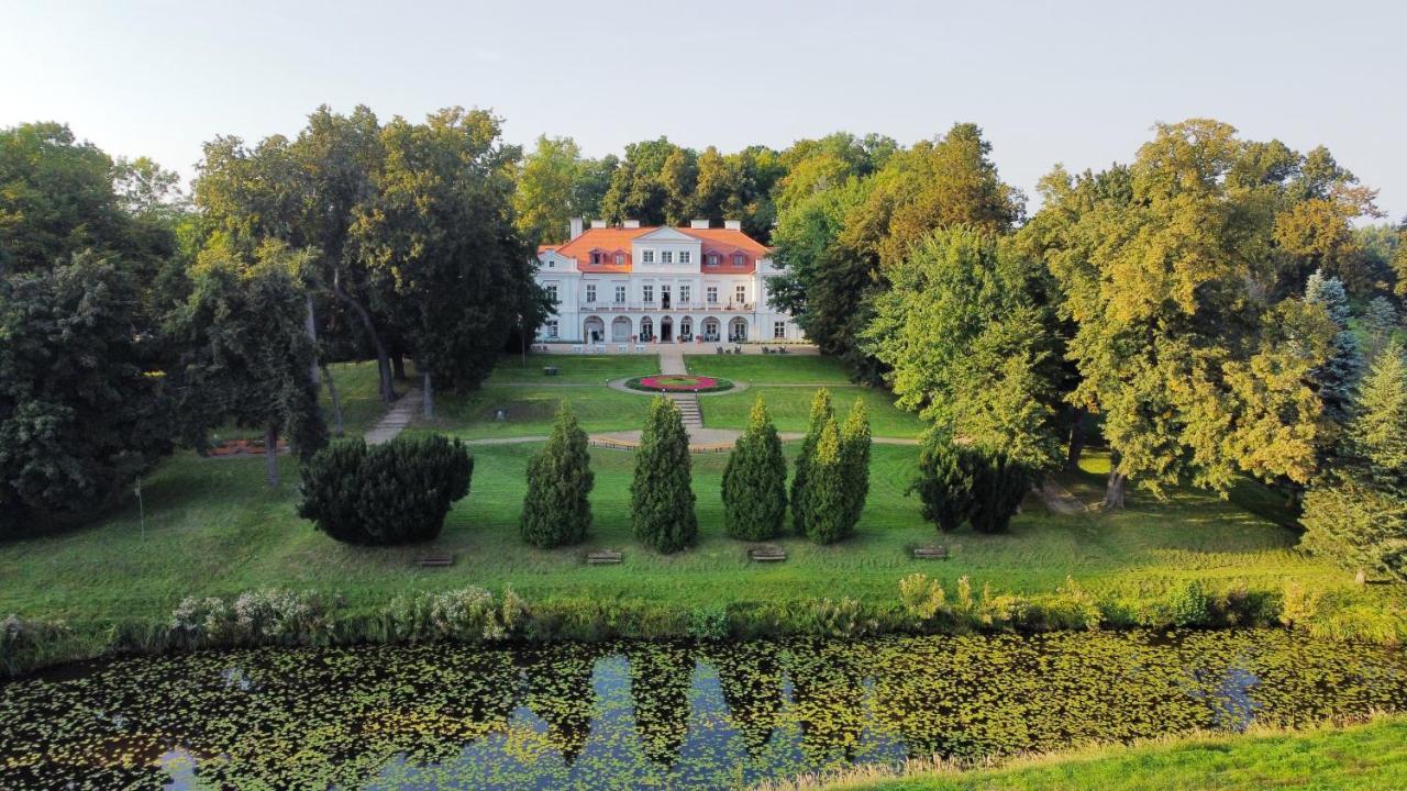 Hotel Dwór Zbożenna Przysucha Exterior foto