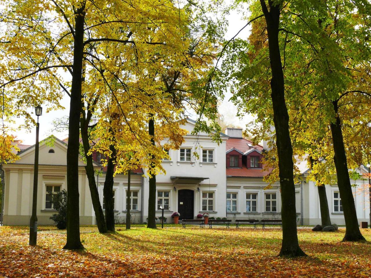 Hotel Dwór Zbożenna Przysucha Exterior foto