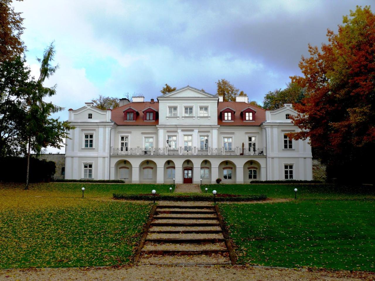 Hotel Dwór Zbożenna Przysucha Exterior foto